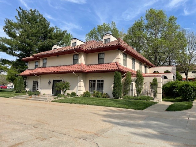 1007 East Saint Maartens Drive