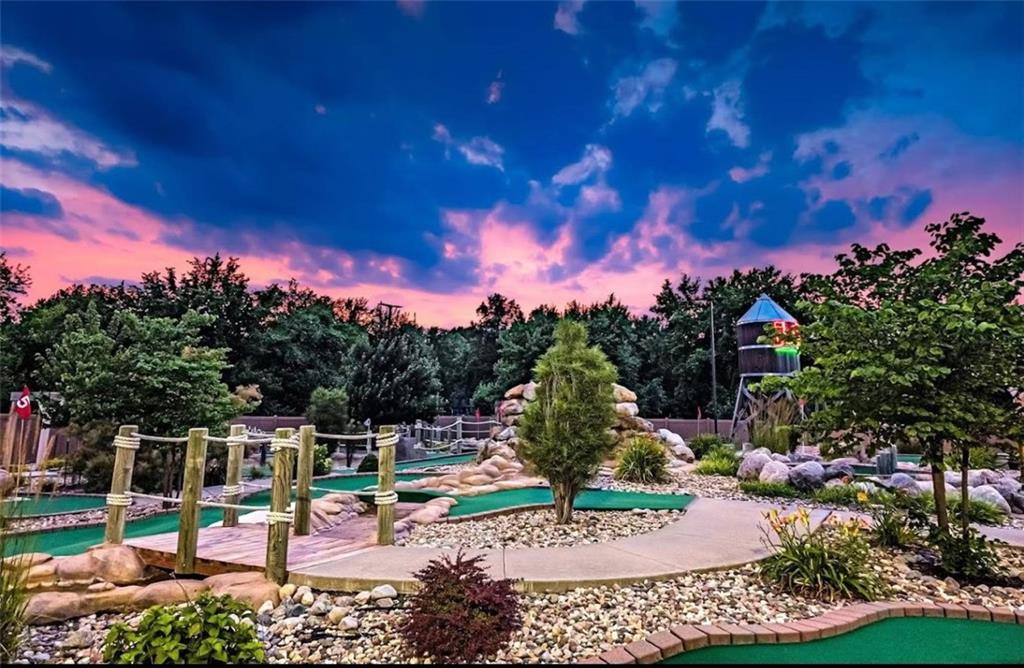 5320 North Belt Highway